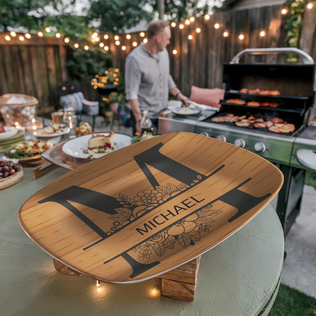 “The Personalized Platter Every Dad Will Use This Father’s Day”, “Add your family name “Customize Your Platter Below”
