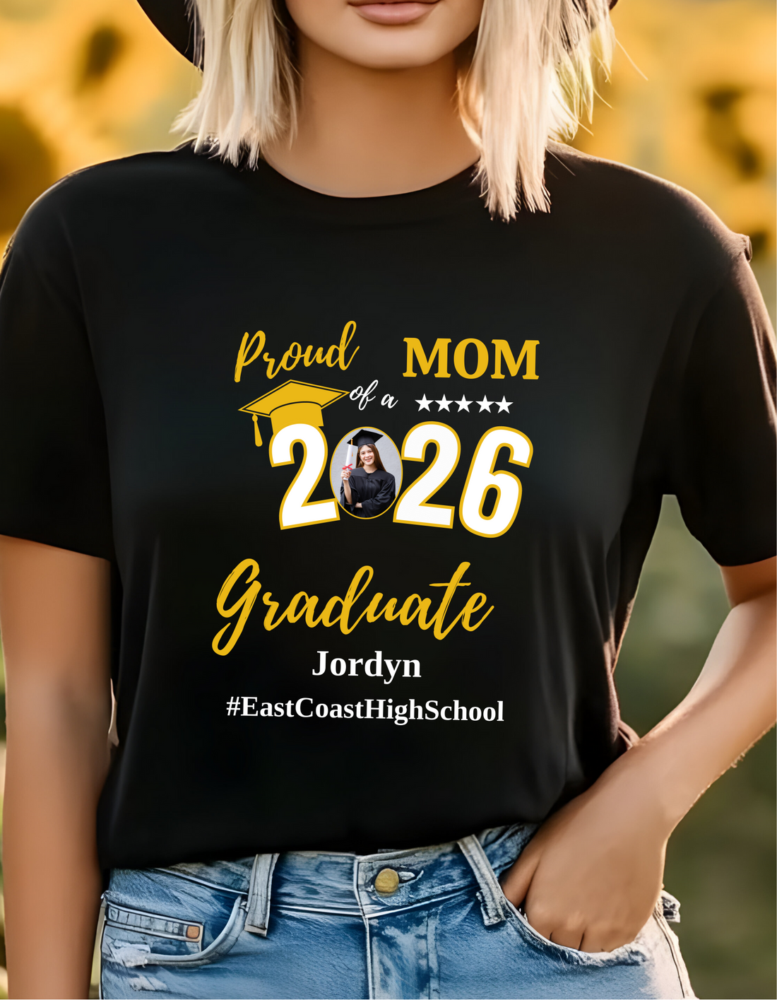 Proud Mom of a 2026 Graduate Shirt, Personalized Graduation Mom/Dad T-Shirt with Photo, Senior Mom/Dad Gift, Custom Graduate Name School Shirt