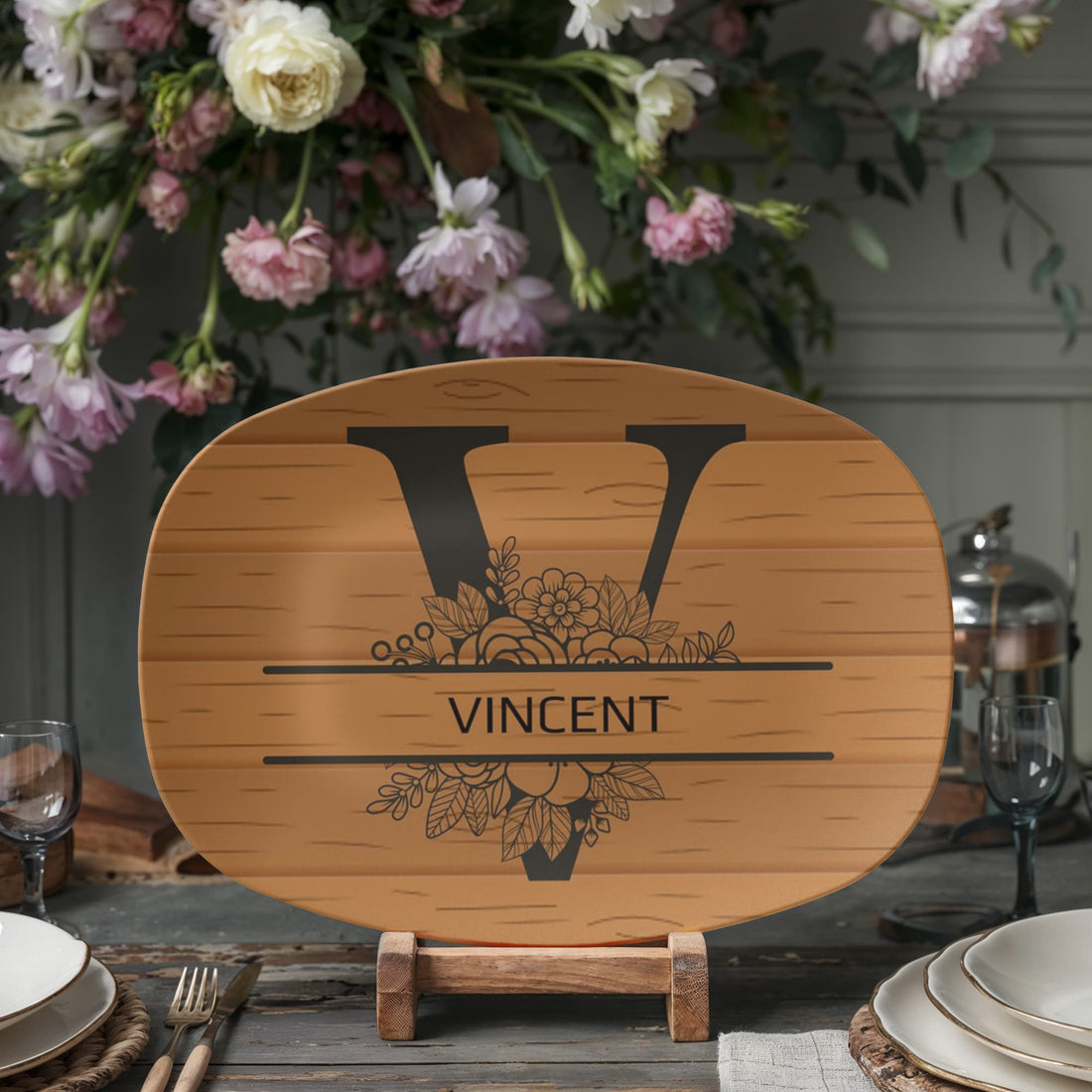 “The Personalized Platter Every Dad Will Use This Father’s Day”, “Add your family name “Customize Your Platter Below”