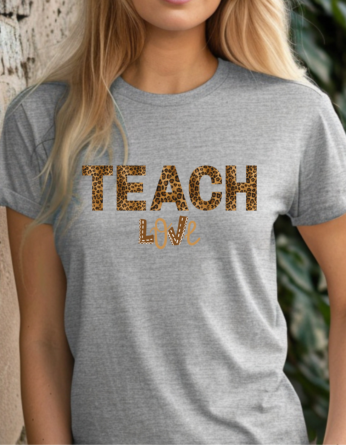 Teach Love Leopard Print Teacher Shirt – Cute Teacher Appreciation T-Shirt, Classroom Gift for Teachers, Back to School Teacher Tee