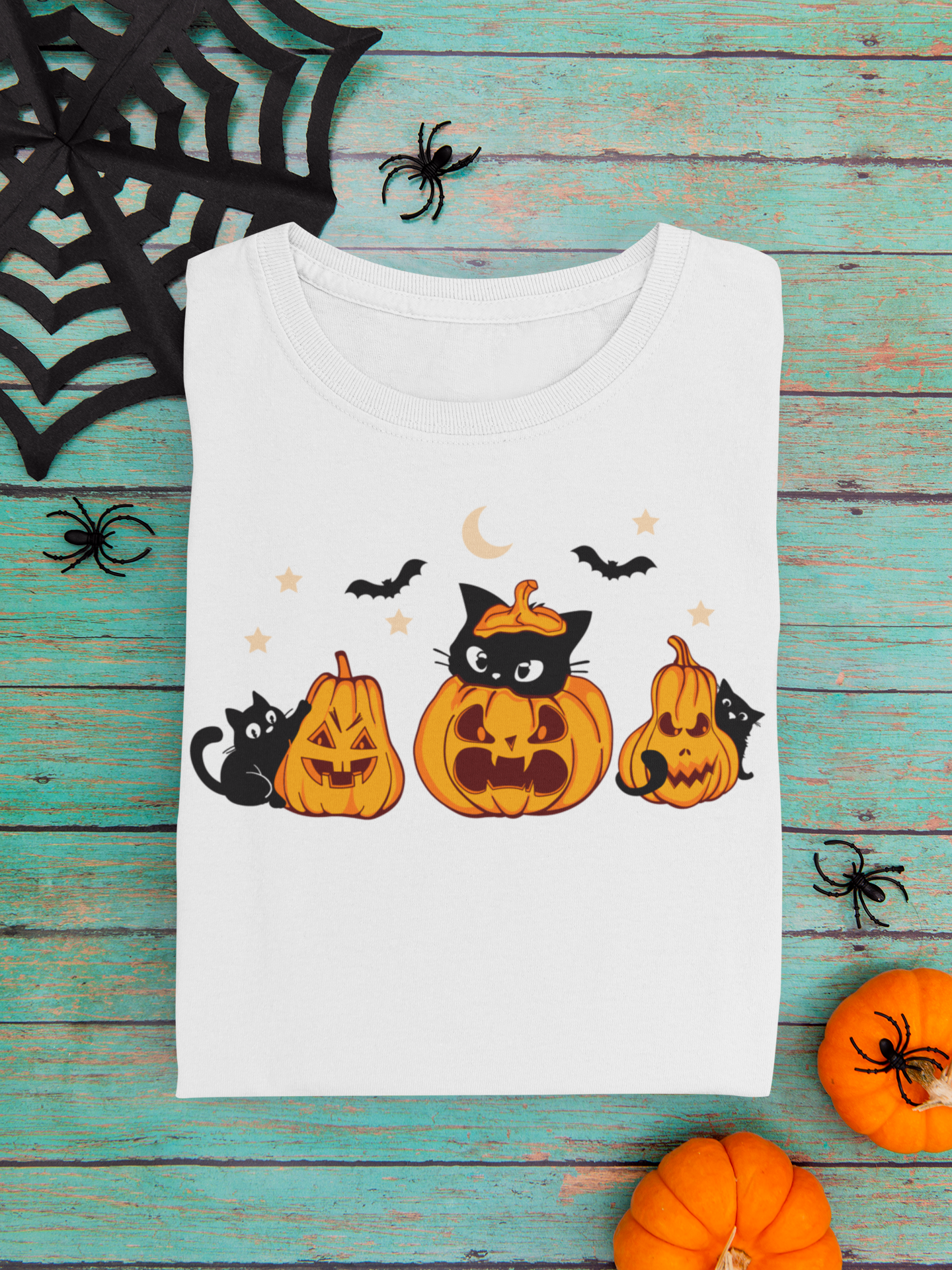 Halloween Season Short Sleeve T-Shirt | Spooky Black Cat | Pumpkin T-Shirt